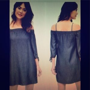 NWT $168 Splendid Chambray Off Cold Shoulder Dress